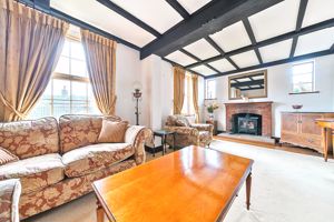 Lounge- click for photo gallery